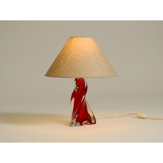 1960s Mid-Century Modern Table Lamp with Crystal Glass in Red and Transparent, 1960s For Sale - Image 5 of 18