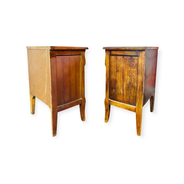 Vintage French Regency Louis XVI Style Mahogany and Brass Nightstands- Pair of Two For Sale - Image 9 of 10