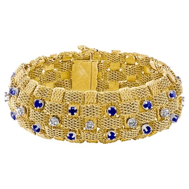 3 Carat Sapphire &amp; 2 Carat Diamond Bracelet In 18 Karat Yellow Gold 116 Gm 7.5" A spectacular jewelry piece. This...
