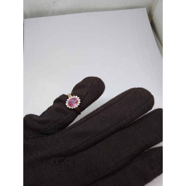 Natural 18k Gold Pink Sapphire & Diamond Halo Ring, 1.47ct For Sale In New York - Image 6 of 8