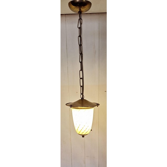 1950s Mid-Century German Ceiling Lamp with Brass Frame, Light Amber-Tinted Glass Shade and Spiral Decoration, 1950s For Sale - Image 5 of 7