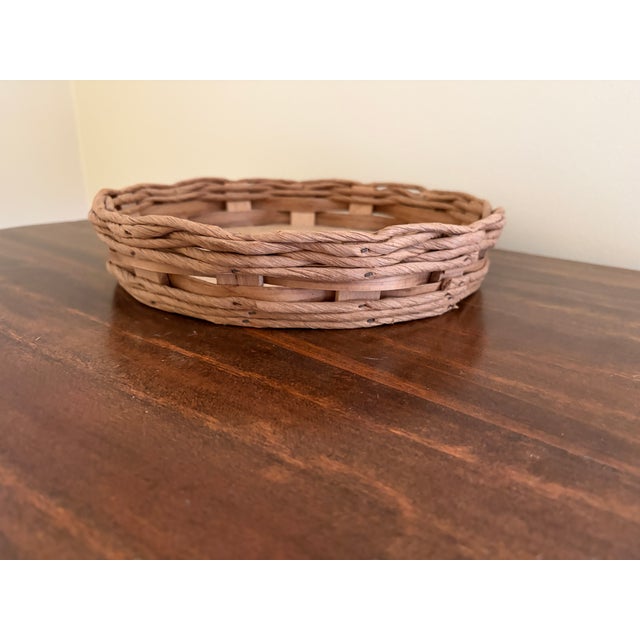 Late 20th Century Late 20th Century Round Woven Oak Casserole Serving Basket For Sale - Image 5 of 11