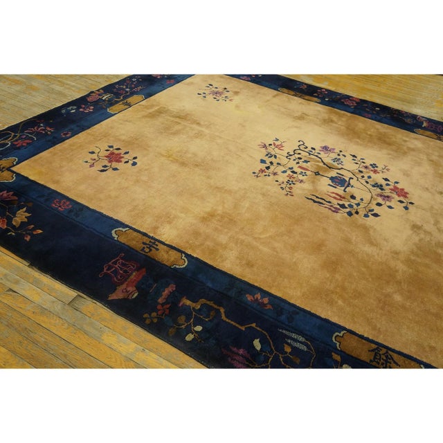 1920s 1920s Camel Floral Vase Modern Antique Chinese Art Deco Wool Rug 8'10" X 11'6" For Sale - Image 5 of 10