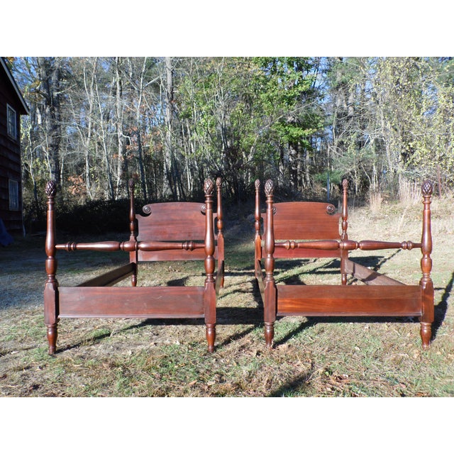 Antique Federal Style Mahogany Pineapple Four Poster Twin Beds A Pair Chairish