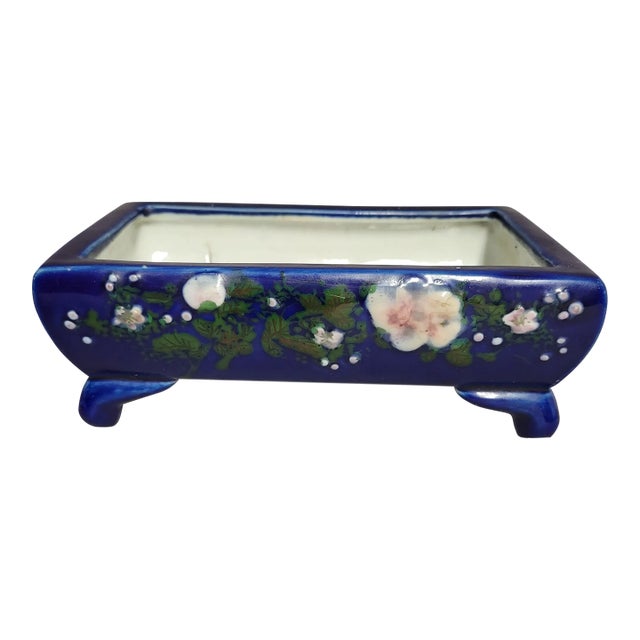 Antique Chinese Cobalt Blue Rectangular Porcelain Planter With Floral Enamels, Circa 1900 For Sale