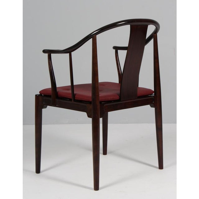 Red Model 4283 Chinese Chair attributed to Hans J. Wegner for Fritz Hansen For Sale - Image 8 of 9