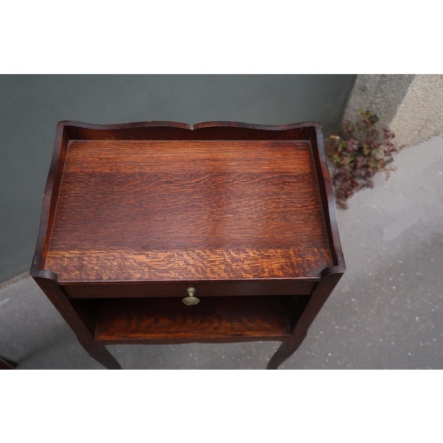 1950s Set of Two French Louis XV Style Side Tables Nightstands. For Sale - Image 10 of 13