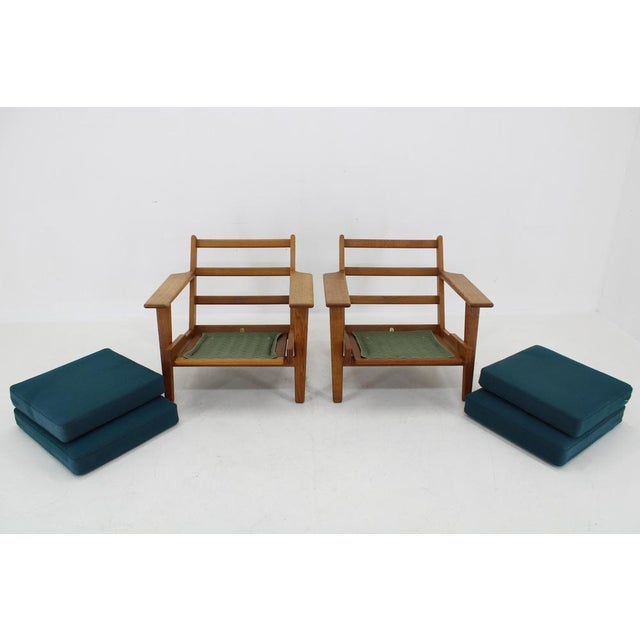 Set of GE 290 Armchairs in Oak attributed to Hans J. Wegner for Getama, Denmark, 1960s For Sale - Image 12 of 18