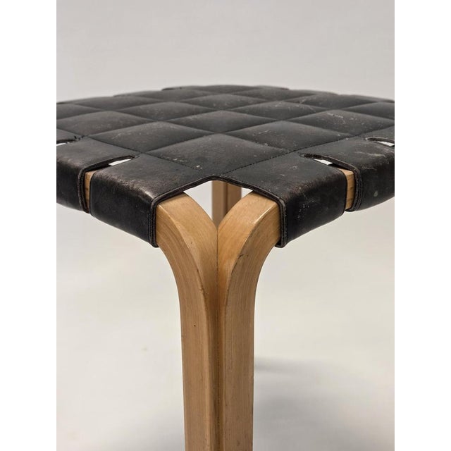 1950s Stool Y61 by Alvar Aalto for Artek, Finland, 1950s For Sale - Image 5 of 12