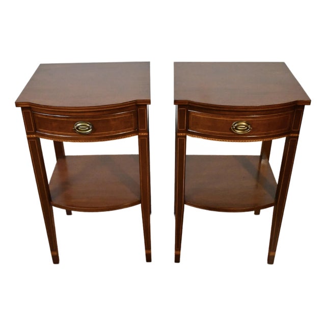 1940s Pair Biggs Virginia English Sheraton Mahogany Side Tables / End Tables For Sale