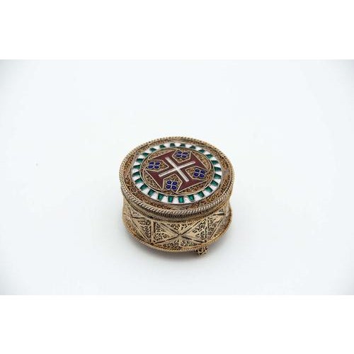 Silver Box in Filigree Mesh with Cross of the Order of Christ For Sale - Image 4 of 4