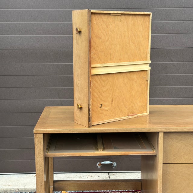 Kent Coffey "The Sequence" Mid-Century Modern Writing Desk For Sale - Image 12 of 12