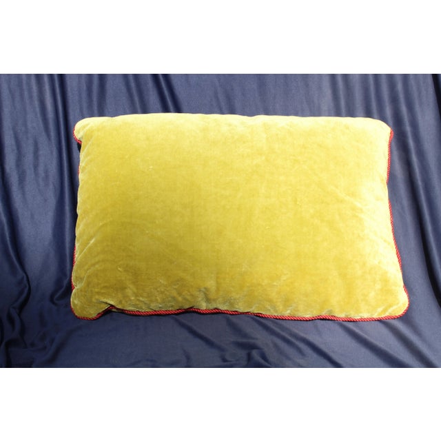 Mid 20th C. Possibly American Solid Down Filled Hook Rug For Sale In San Diego - Image 6 of 7