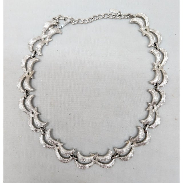 Vintage Signed Monet Textured Rhodium Plated Collar Necklace For Sale - Image 11 of 11