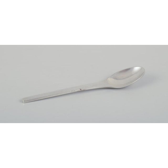 1920s Coffee Spoons and Marmalade Spoon by Georg Jensen for Cohr, 1920s, Set of 6 For Sale - Image 5 of 9