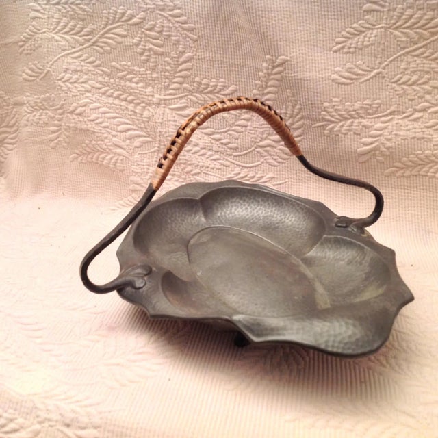 1920s Frank Cobb Arts & Crafts Movement Pewter Handled Basket For Sale - Image 9 of 13