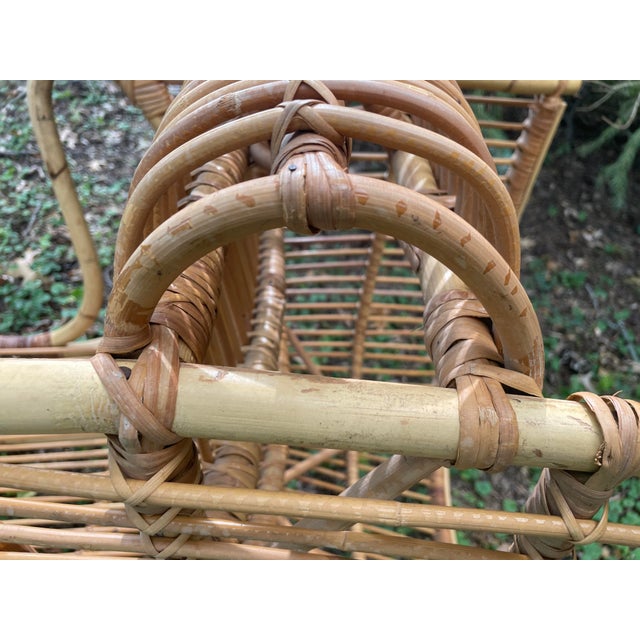 1960s Rattan & Bamboo Porter’s Chair With Sheltering Arched Back For Sale In Chicago - Image 6 of 12