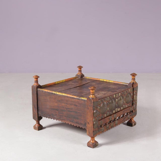 Brown Punjab Style Tea Table, Pakistan / India, 1930s For Sale - Image 8 of 9