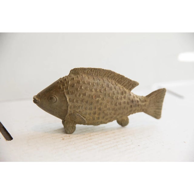 Vintage African Fish Sculpture For Sale In New York - Image 6 of 7