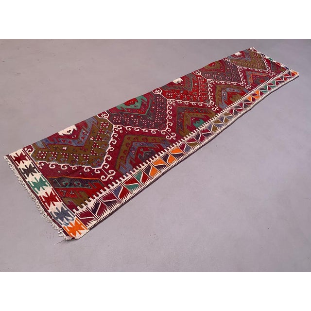 Pattern: Geometric Shape: Runner Size: 324x75 cm Regional Design: Kilim Material: Wool Item Length: 324 Colour:...