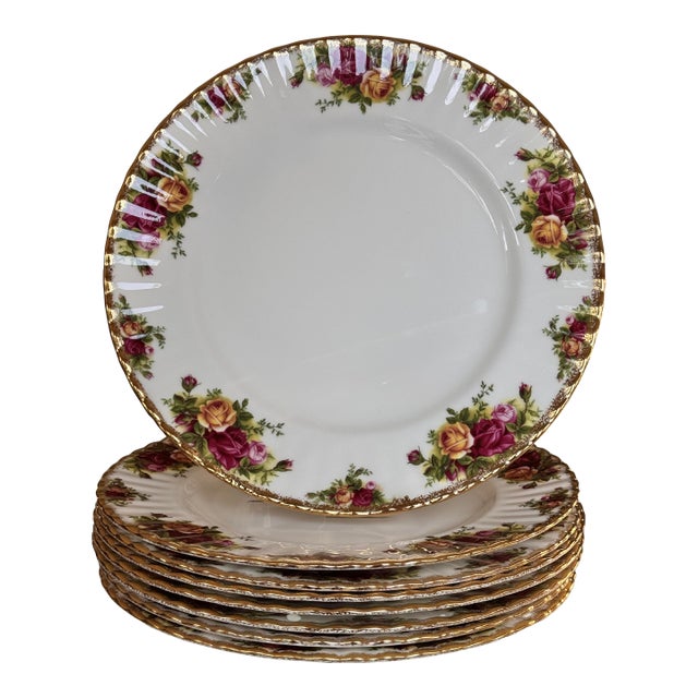 Vintage Royal Albert Old Country Roses Dinner Plates - Set of 8 For Sale