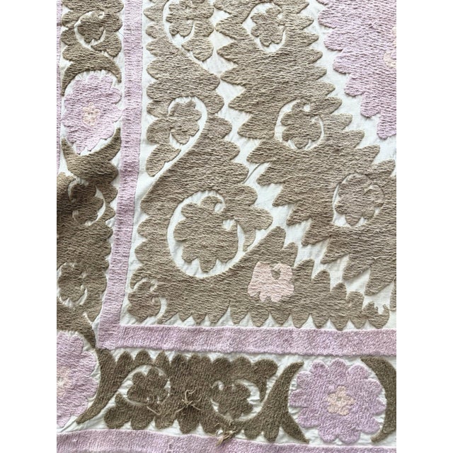 Hand-Embroidered Neutral Tan Suzani Wall Hanging Decor For Sale - Image 4 of 9