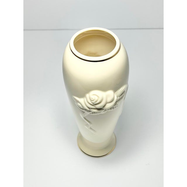 1980s Vintage Lenox Bone China Ivory & Gold Rim “Rose” Bud Vase For Sale In Dallas - Image 6 of 9