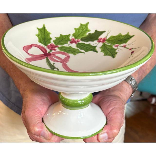 1990s Los Angeles Pottery. Laurie Gates 1999 3 Pieces. Pedestal Compote, Oval Scalloped Bowl, Octagonal Platter. Grandmillenial, Christmas, Cottagecore For Sale - Image 5 of 6