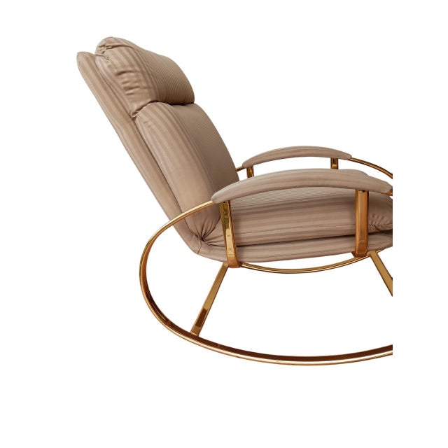 Rocking Chair in Brass and Fabric by Guido Faleschini, 1970s For Sale - Image 4 of 15