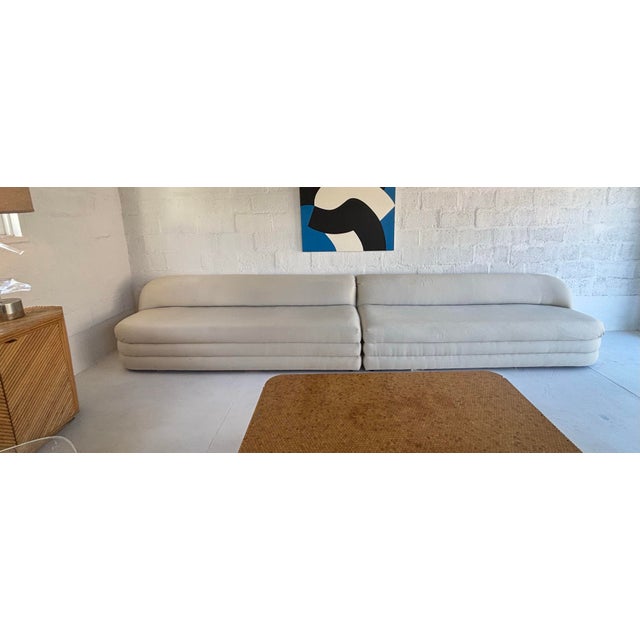 1990s Vladimir Kagan for Directional Furniture Extra Long Sleek Sofa For Sale - Image 10 of 12