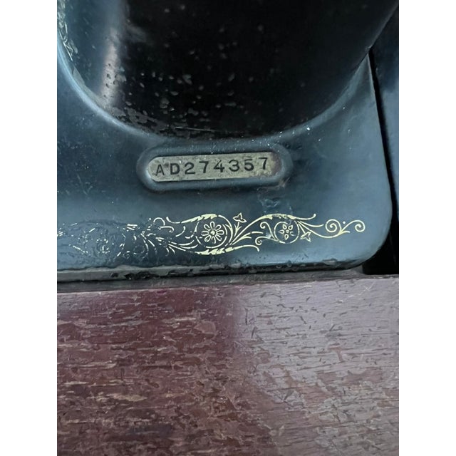 Vintage 1930s Singer Electric Sewing Machine in Original Wooden Cabinet With Extension Leaf For Sale - Image 12 of 16