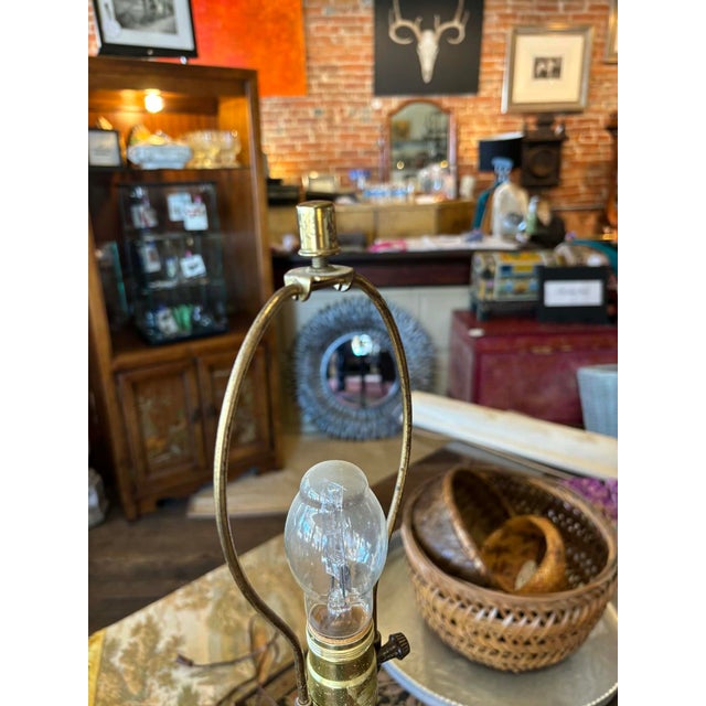 Vintage Mid-Century Modern Green Table Lamp For Sale - Image 4 of 9