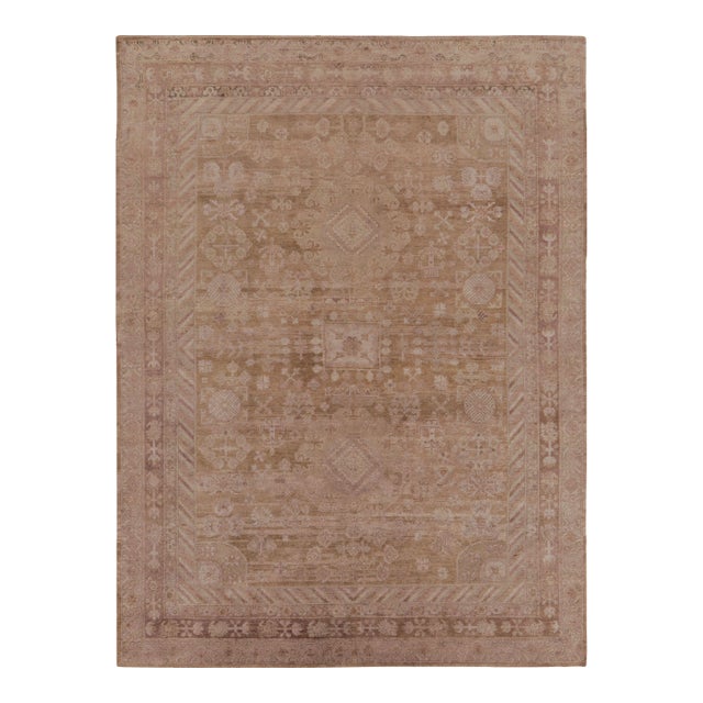 Rug & Kilim’s Modern Classics Rug in Beige and Gold Traditional Geometric Floral Pattern For Sale
