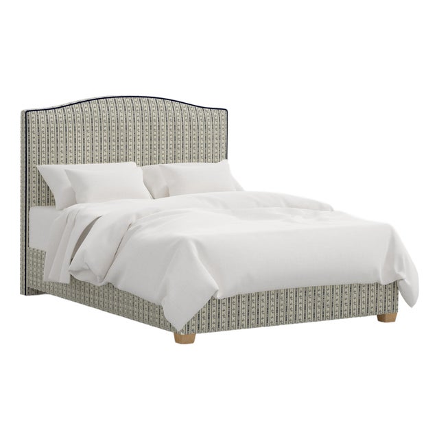 Stoffer Home x Cloth & Company Elsie Bed in Botanical Stripe Navy with Navy Welt, Full/Double For Sale