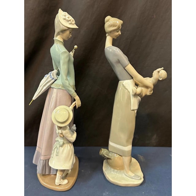Late 20th Century Late 20th Century Lladro Duo: Mother & Child (#4575), Lady with Umbrella & Girl (#1353) - A Pair For Sale - Image 5 of 11
