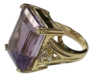14k Yellow Gold Amethyst and Diamond Ring