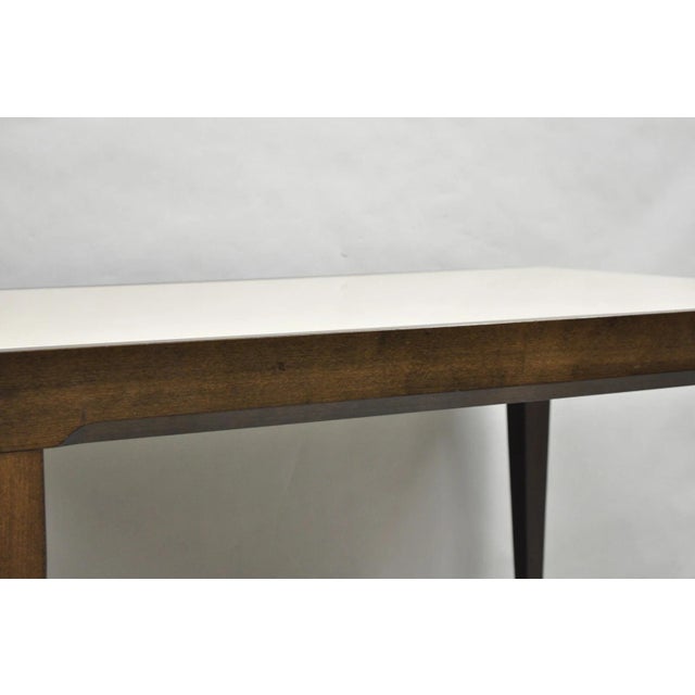 Calligaris S.p.A Italian Modern Extendable Glass Top Dining Table W/ Hidden Leaf For Sale - Image 12 of 17