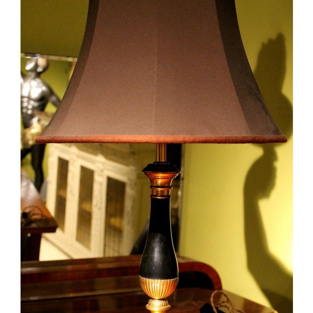 Black 20th Century French Black Enamel Tole and Gilt Bronze Table Lamps with Silk Shade, Set of 2 For Sale - Image 8 of 18
