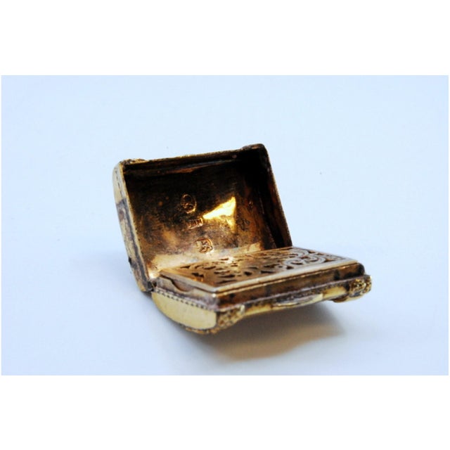 Silver Silver and Gold Vinaigrette Box For Sale - Image 8 of 9