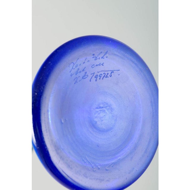 1980s Blue Art Glass Wine Glass by Kjell Engman for Kosta Boda, 1980s For Sale - Image 5 of 6