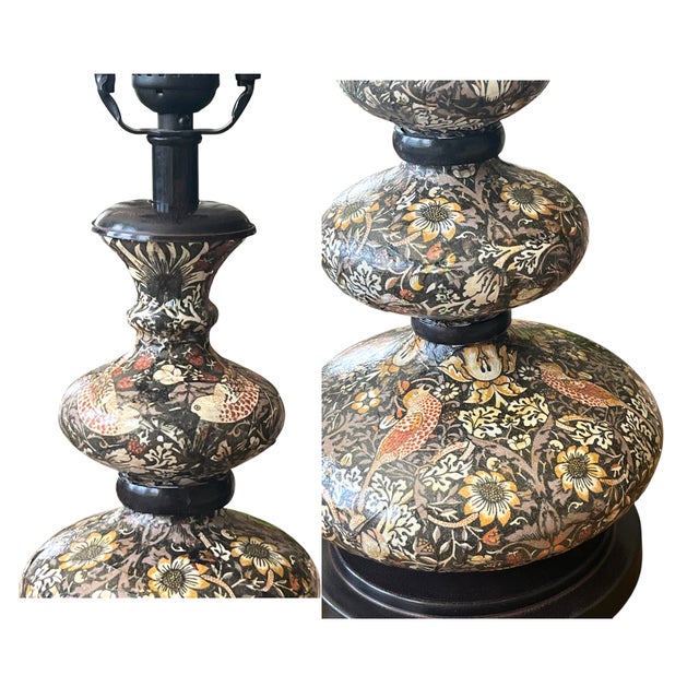 American Willliam Morris Iconic "Strawberry Thief Pottry Barn Brand Table Lamp For Sale - Image 3 of 3