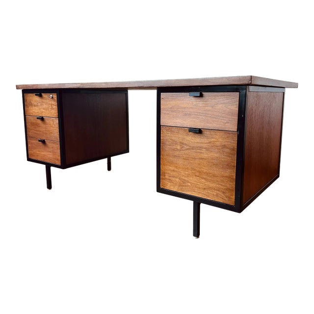 Early Robert John for Knoll Walnut Executive Desk For Sale