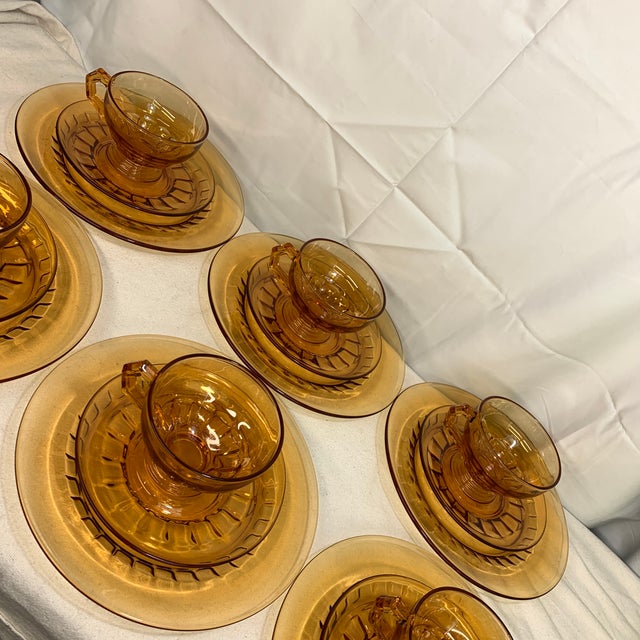 C. 1930s New Martinsville Depression Glass Luncheon Set, Plates With Matching Tea Cups - Service for 6 For Sale - Image 4 of 6