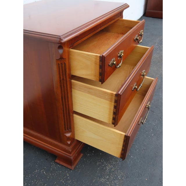 Tell City Dowry Solid Cherry Nightstands End Side Bedside Table 6899 For Sale - Image 4 of 11