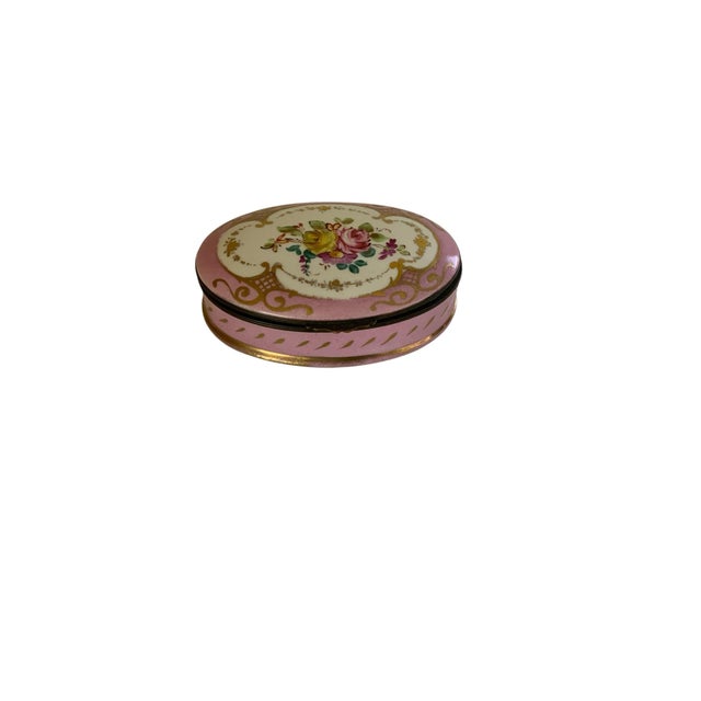 1930s Vintage French Large Porcelain Hinged Trinket Box Pink Gilt Floral Vanity Dish Exclusively for Paris Decorators France 1930s-1950s For Sale - Image 5 of 8