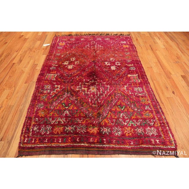 Moroccan Nazmiyal Collection Geometric Folk Art Vintage Moroccan Rug For Sale - Image 3 of 8