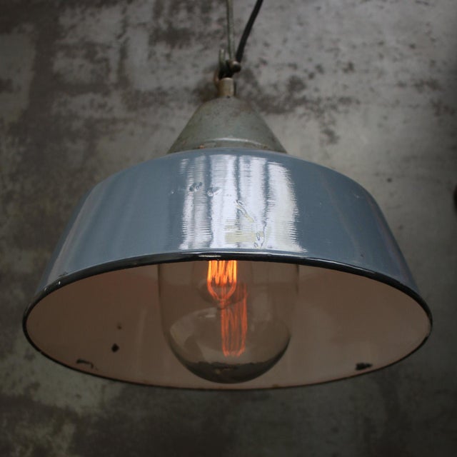 Industrial Vintage Industrial Grey Enamel and Cast Iron Pendant Lamp For Sale - Image 3 of 8