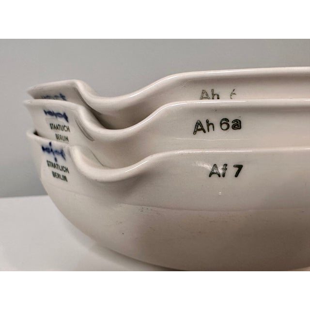 Contemporary Porcelain LAB Bowls with Spout from KPM Berlin, Germany, 1920s, Set of 3 For Sale - Image 3 of 17