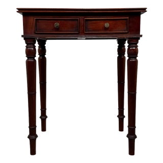 Antique Early 20th Century English Mahogany Side Table For Sale