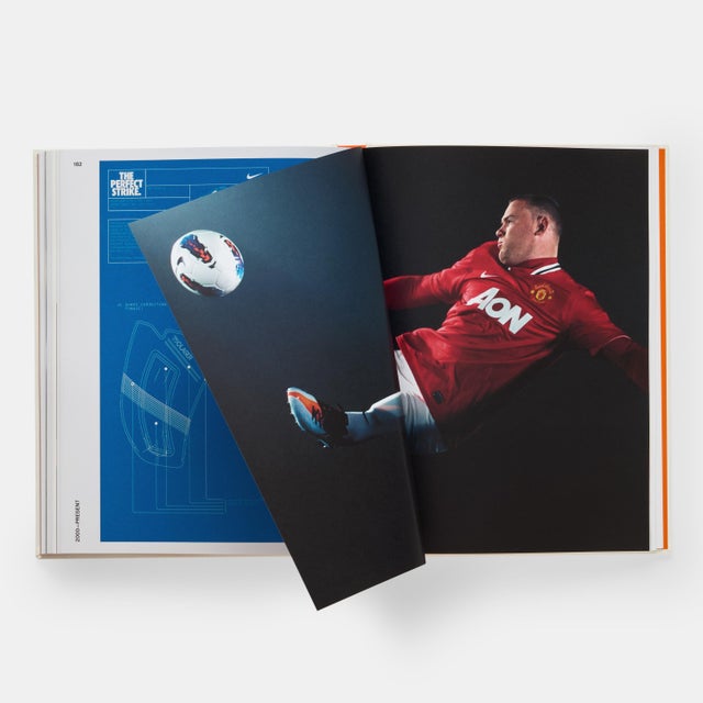 Paper Nike Football Boots For Sale - Image 7 of 15